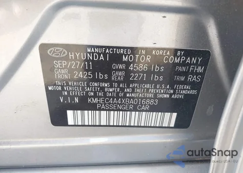 2011 Hyundai Sonata Hybrid from USA, damaged, VIN KMHEC4A4XBA016883